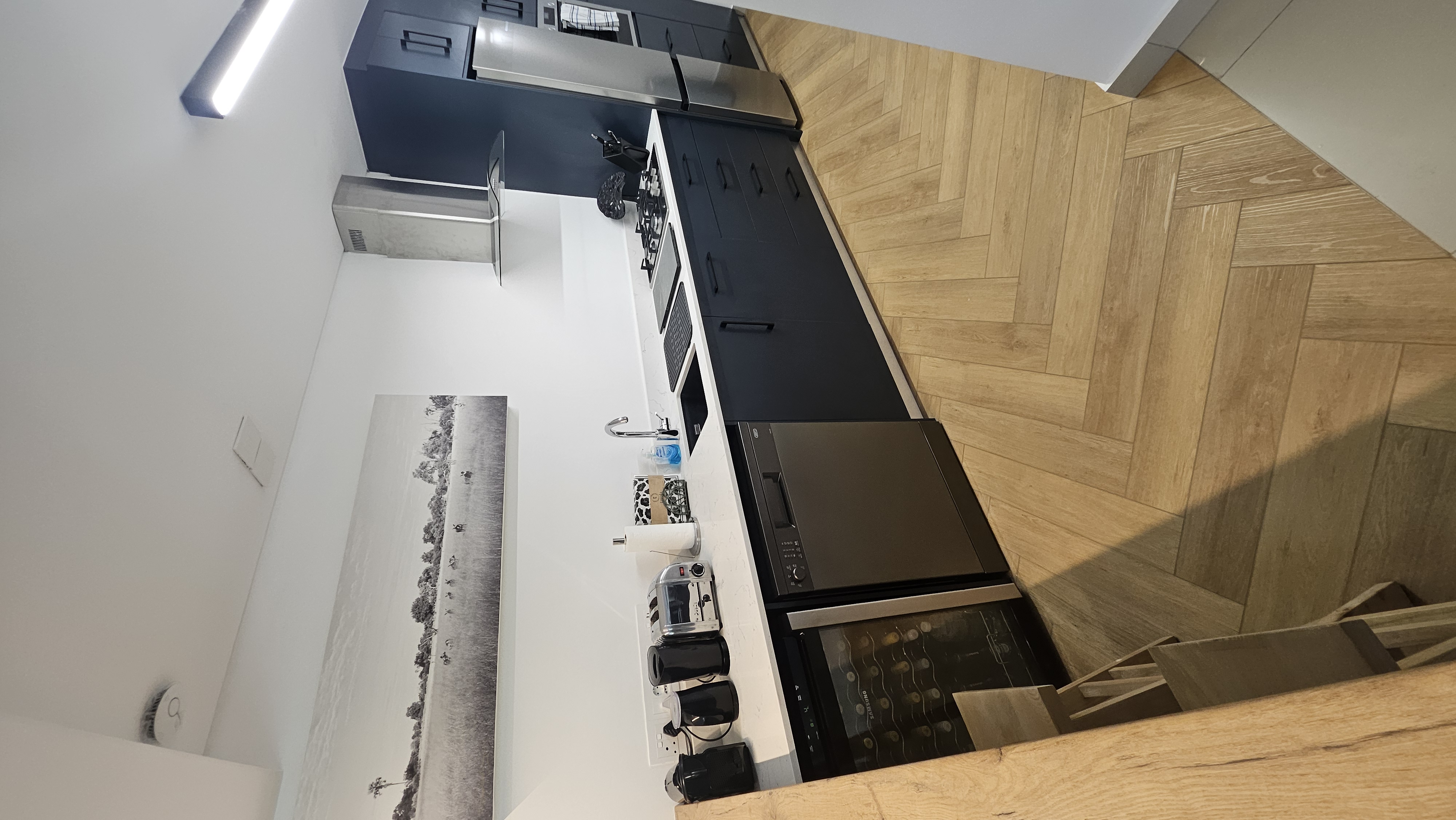 House Lyon 8